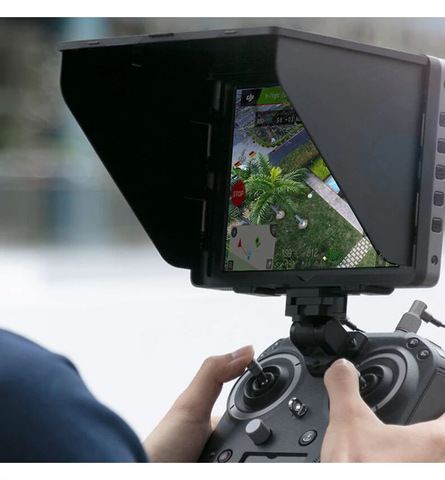 CrystalSky Monitor Hood 5.5