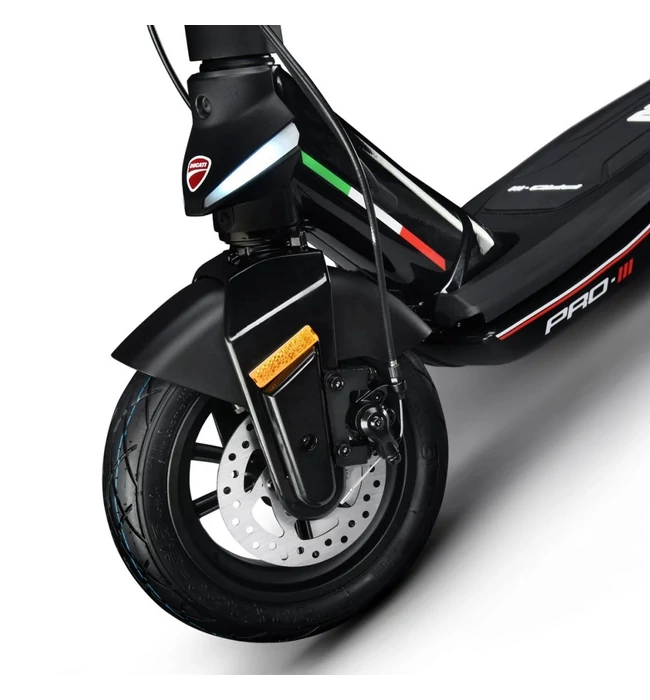 Ducati Pro III Elektromos roller