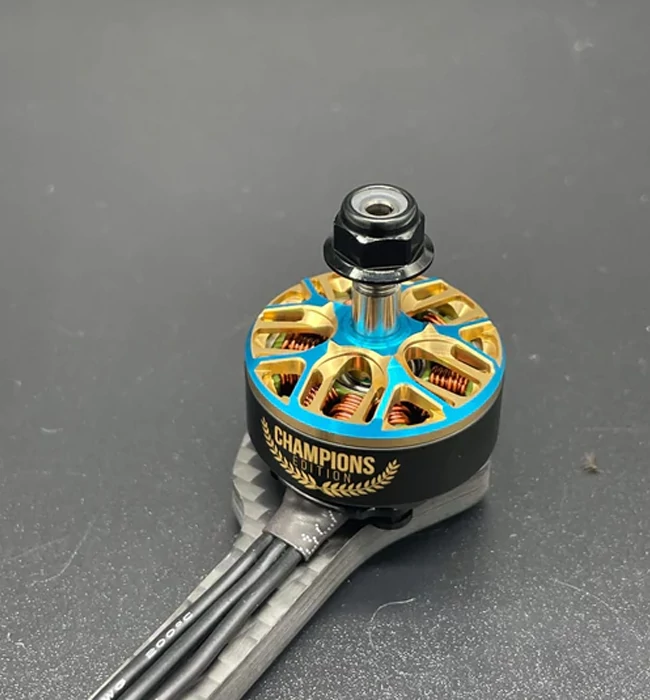 FlyFive33 2207 Champions Edition 2070 kv Motor